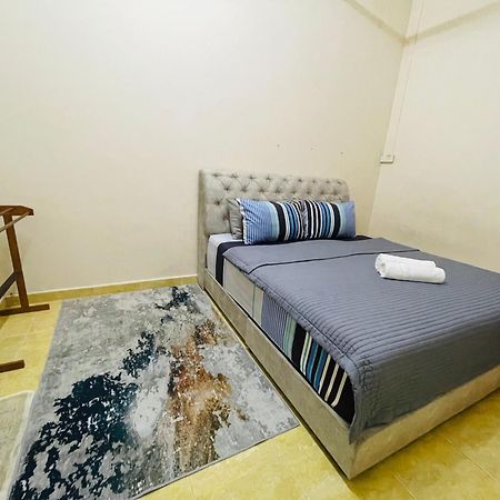 Kota Bharu Homestay Extérieur photo
