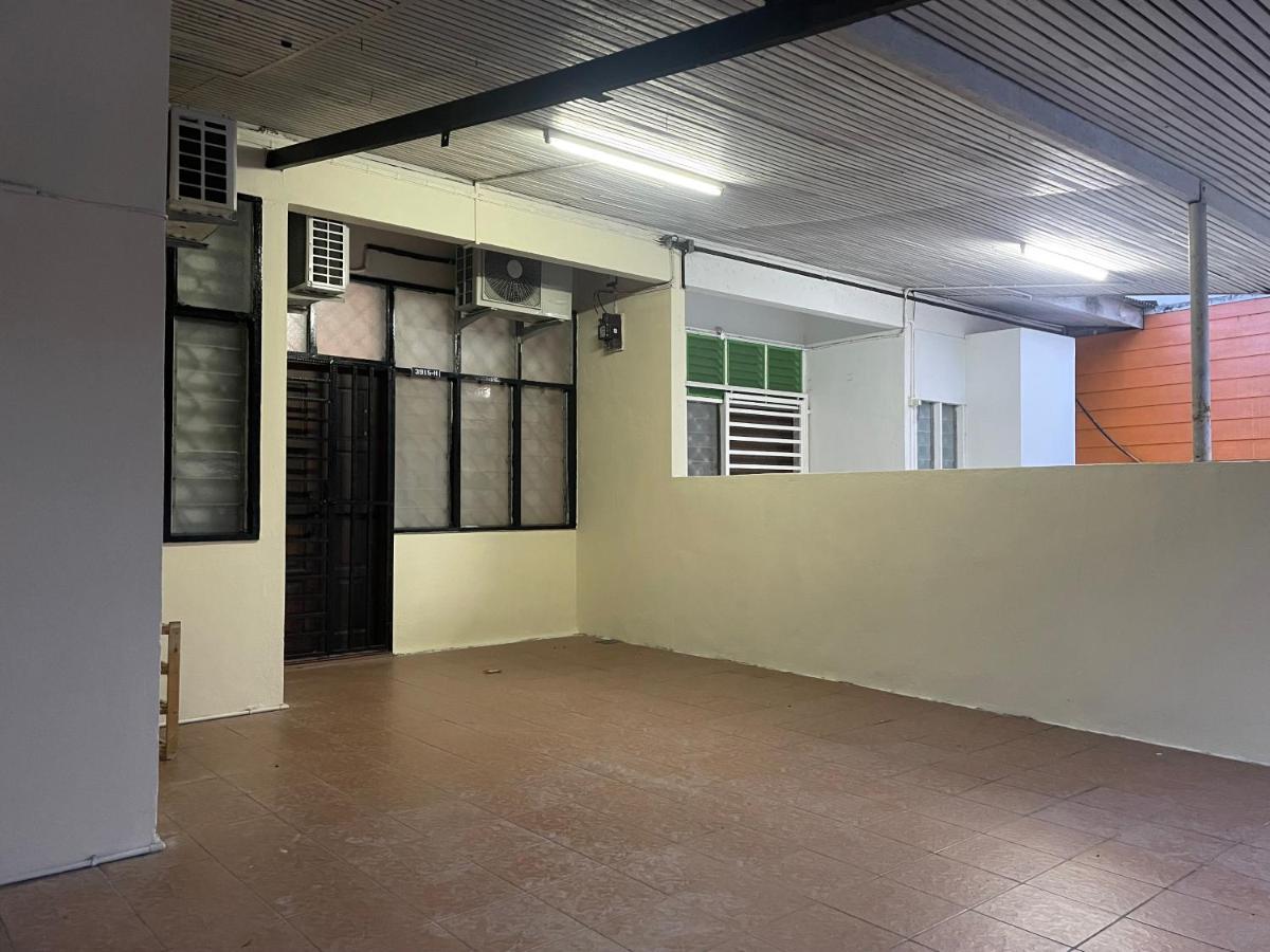 Kota Bharu Homestay Extérieur photo